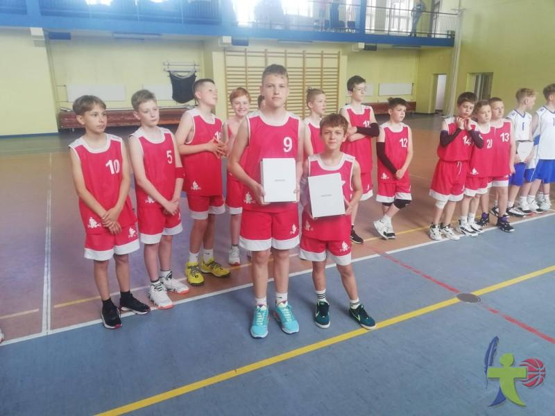 Nasi młodzi koszykarze brali udział w Turnieju Koszykówki Chłopców klas V o Puchar Burmistrza Pasłęka